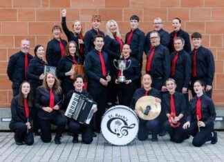 Glasgow Marching Band Surprises Irish Music Scene at Fleadh news-24082024-223819