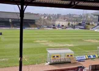 Dundee vs Motherwell Pitch Damage: Inspection Passes, Full Extent Revealed news-02092024-111556