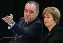 Alex Salmond Expresses Doubt About Speaking to Nicola Sturgeon Again and Acknowledges Regret news-10092024-061907