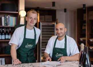 200 Italian Wines: New Neighbourhood Restaurant Opening Soon news-17092024-055030