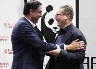 Keir Starmer Promises Hope Amid Uncertainty: Is Anas Sarwar Running Out of Time? news-24092024-095043