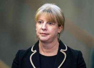 Chancellor Robison Urged to Avoid Past Mistakes in First Budget news-24092024-095108