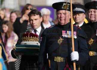 Scottish Parliament’s 25th Anniversary Celebrated by King and Queen news-28092024-151342