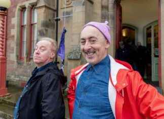 Alan Cumming and Forbes Masson Perform to a Packed Audience at Wigtown Festival news-07102024-152545