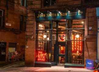 New Glasgow Bar: Exclusive Interior Pictures of Bookshop-Themed Venue news-12102024-004529