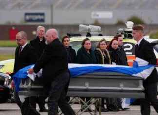 Symbolism and Redemption: Kevin McKenna as Alex Salmond’s Body Returns news-19102024-083920