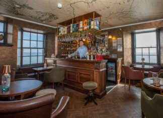 New Sea View Fife Hotel Introduces Whisky and Gin Bar news-22102024-030040