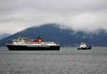 Body Found in Water by Ferry Crew: Recovery and Investigation Details news-25102024-092921