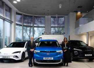 Labour Supporter Criticizes National Insurance Hike news-15112024-100842