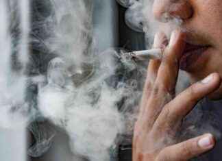 Scottish Liberal Democrats Against Raising Tobacco Purchase Age Limit news-16112024-221940