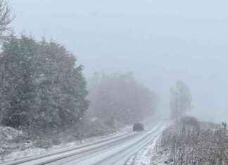 Arctic Blast Brings Snow Warning to Glasgow on Monday news-17112024-222721