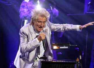 Rod Stewart Confirmed as First Glastonbury 2025 Headliner news-26112024-113945