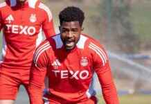 Aberdeen Manager Thelin Considers Using Duk in Match Against Dundee aberdeen-manager-thelin-considers-using-duk-in-match-against-dundee