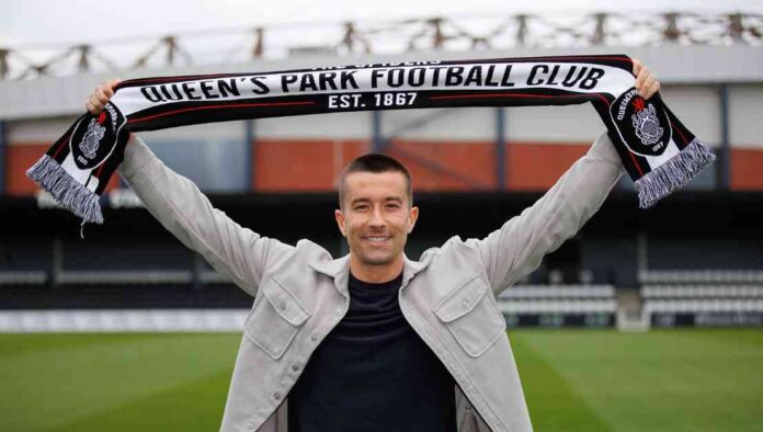 cammy-kerr-vows-to-stay-in-dundee-despite-emotional-goodbye-a-20-year-commitment