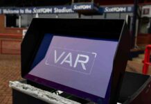 dundee-boss-tony-docherty-criticizes-var-amidst-frustration-s-technology-really-helping