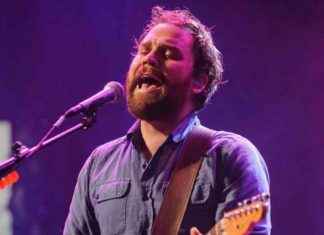 Tribute Event for Frightened Rabbit’s Scott Hutchison in Stirling: Two Nights of Remembrance news-02122024-211426