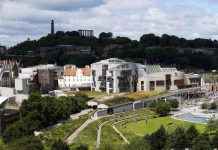 Decentralisation of Power: Former Chiefs Call for Holyrood as Scotland’s Largest Council news-03122024-091656