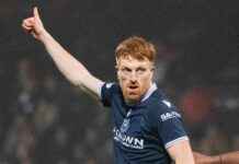 Simon Murray shines as Dundee defeat St Mirren 2-1 simon-murray-shines-as-dundee-defeat-st-mirren-2-1