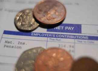 UK Employers Brace for More Pain Amid Rising Taxes uk-employers-brace-for-more-pain-amid-rising-taxes