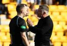 Willie Collum’s VAR Transparency Impressed Dundee Manager Tony Docherty willie-collums-var-transparency-mpressed-dundee-manager-tony-docherty