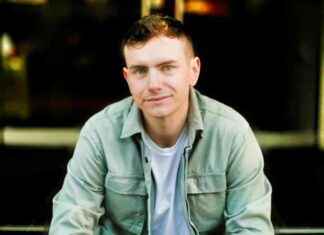 Appreciating Parents: Comedian Connor Burns’ Journey at Age 30 appreciating-parents-comedian-connor-burns-journey-at-age-30