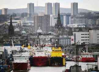 Finance Chief Resigns Over Misstated Qualifications finance-chief-resigns-over-misstated-qualifications