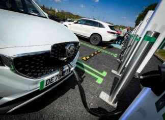 Police Investigate Vandalism at Paisley EV Charging Hub police-nvestigate-vandalism-at-paisley-ev-charging-hub