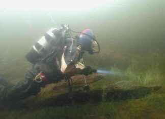 Exploring Ancient Crannog: Underwater Archaeologists Uncover Secrets exploring-ancient-crannog-underwater-archaeologists-uncover-secrets