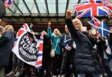 National Strike and Anti-Racism Protests in Glasgow: Police Intervene national-strike-and-anti-racism-protests-in-glasgow-police-ntervene