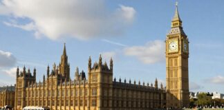 Fast and Affordable Flights from Dundee to London