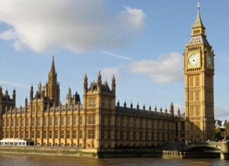 Fast and Affordable Flights from Dundee to London Fast and Affordable Flights from Dundee to London