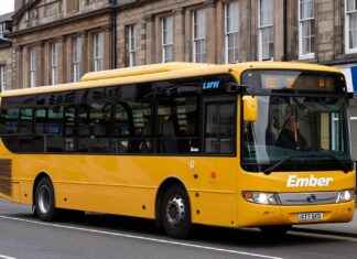 Fast & Comfortable Ember Bus from Dundee to Edinburgh