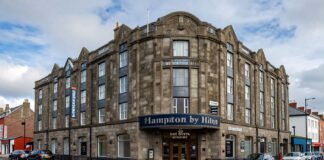 Luxury Stay in Dundee with Hampton by Hilton