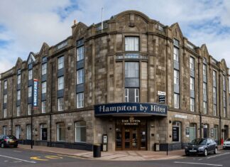 Luxury Stay in Dundee with Hampton by Hilton